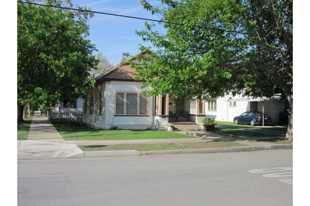 2124-2130 22nd St in Bakersfield, CA - Building Photo - Building Photo