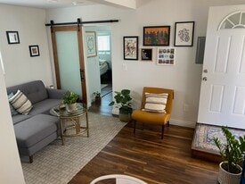 3234 Malabar St in Los Angeles, CA - Building Photo