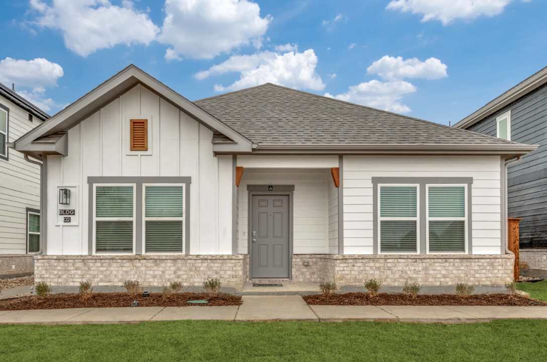Cottages at Lake Lavon in Lavon, TX - Foto de edificio