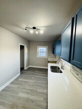 1040 Whitcomb St in Gary, IN - Foto de edificio - Building Photo
