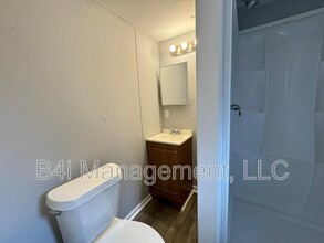 80 Anderson Rd in Hampton, GA - Building Photo - Building Photo