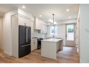 23128-23196 96 Ave in Langley, BC - Building Photo - Building Photo