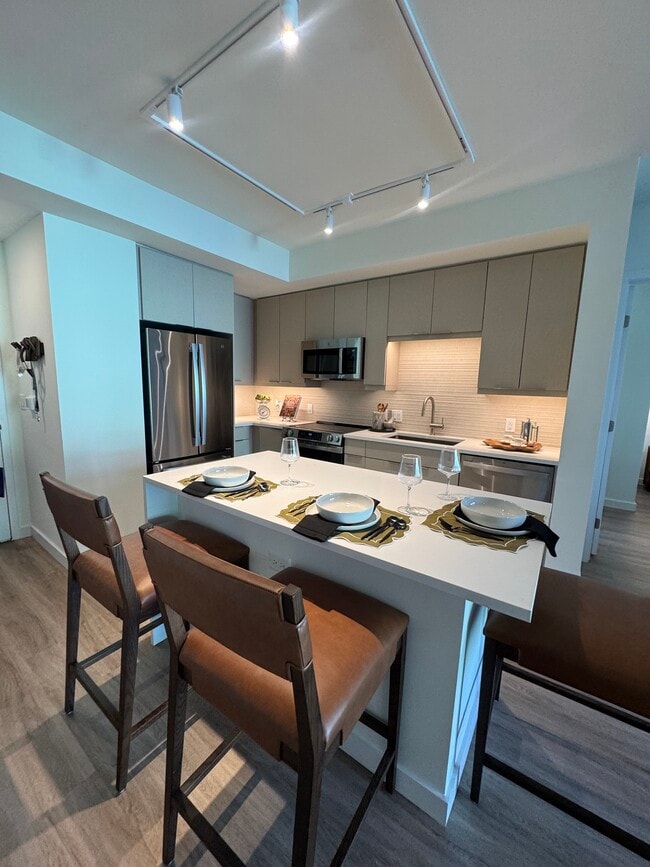 55 NW 27th Ave, Unit 811 in Miami, FL - Building Photo - Building Photo