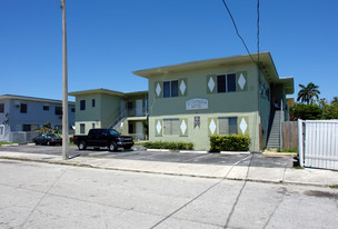 521 NE 82nd Ter Apartments