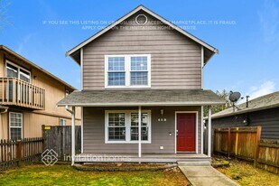 409 Pine Ave in Snohomish, WA - Building Photo