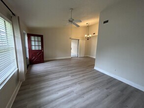 14 Birdie Dr in New Smyrna Beach, FL - Building Photo - Building Photo