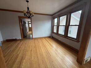 5219 W Cuyler Ave in Chicago, IL - Building Photo - Building Photo