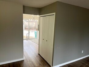 30246 Spain Ct in Romulus, MI - Building Photo - Building Photo