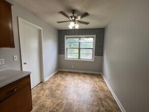 8301 Concord Cove in Southaven, MS - Foto de edificio - Building Photo