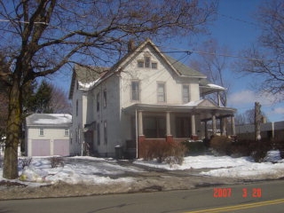 360 W Church St in Elmira, NY - Foto de edificio