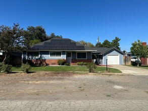 19474 Jacqueline St in Anderson, CA - Building Photo - Building Photo