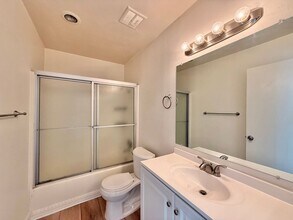 7014-2 Amherst St in San Diego, CA - Building Photo - Building Photo