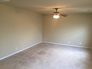 2128 Branch Oak Trl in Nashville, TN - Foto de edificio - Building Photo