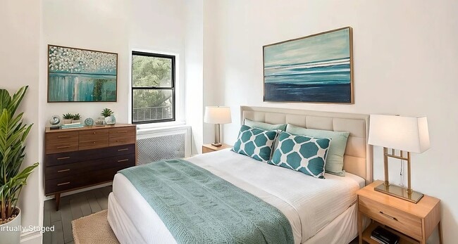 11 Abingdon Square in New York, NY - Building Photo - Building Photo