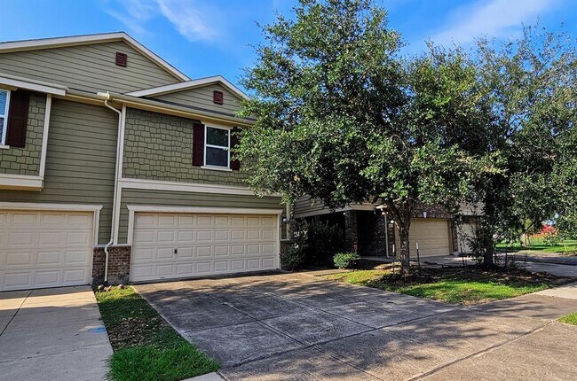 property at 8018 Chasewood Dr