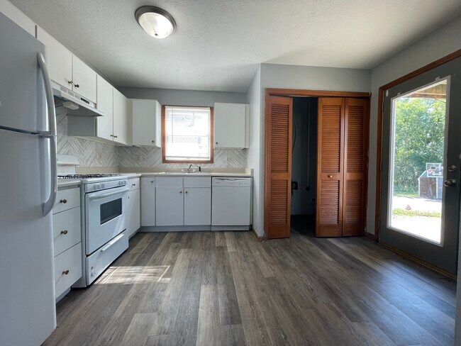 property at 350 Stone Creek Dr