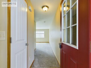 42 E Magnolia Dr in Belgrade, MT - Building Photo - Building Photo