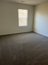 2016 N Drum Ave in Newton, NC - Building Photo - Building Photo