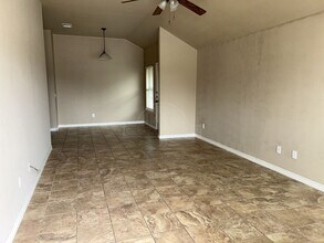 504 Sladecek Dr in Killeen, TX - Building Photo - Building Photo