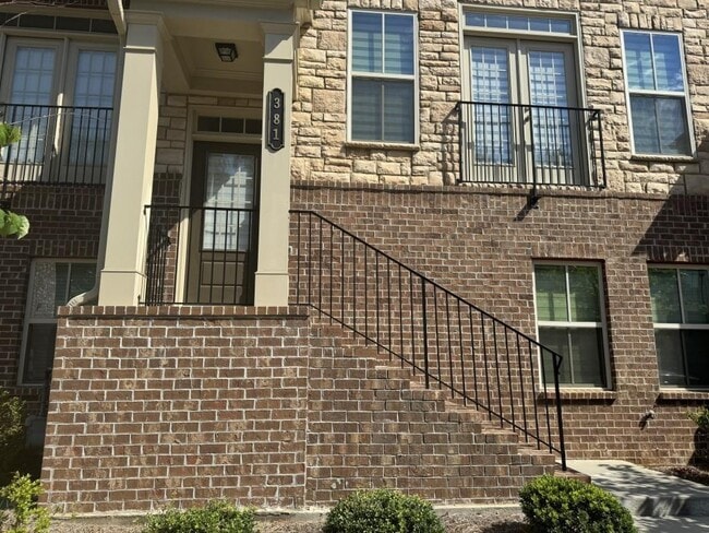 381 Northaven Ave in Suwanee, GA - Building Photo - Building Photo