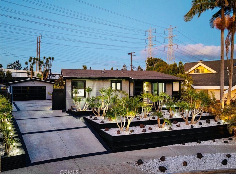 5401 Arvada St in Torrance, CA - Building Photo