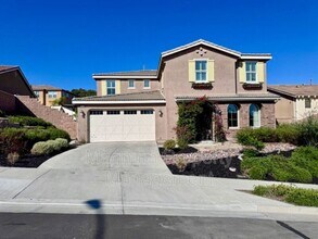 45725 Middle Gate Ct in Temecula, CA - Building Photo - Building Photo