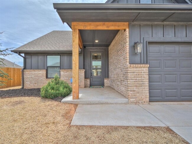 property at 11212 SW 30th St