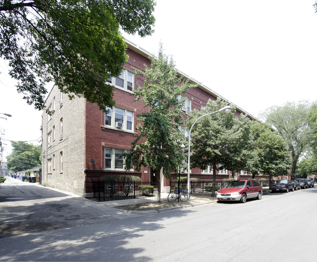 1401 W Winona St in Chicago, IL - Building Photo - Building Photo