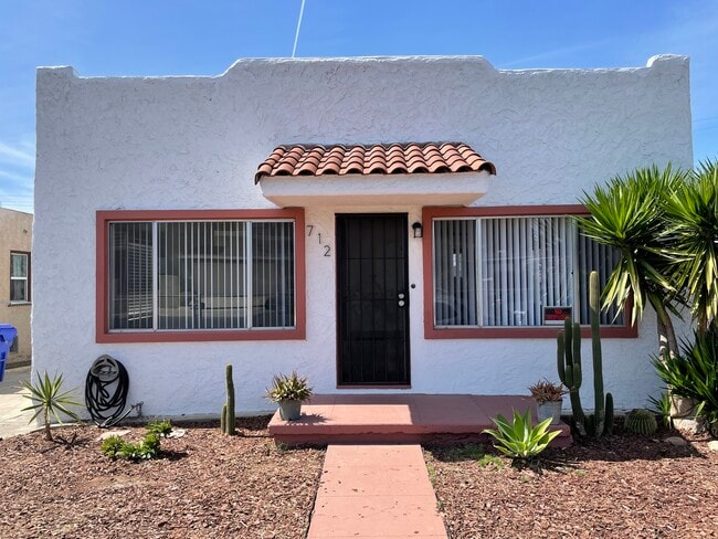 property at 712 S 37th St