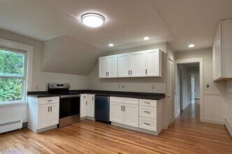 26 Clinton Ave in Danvers, MA - Building Photo - Building Photo