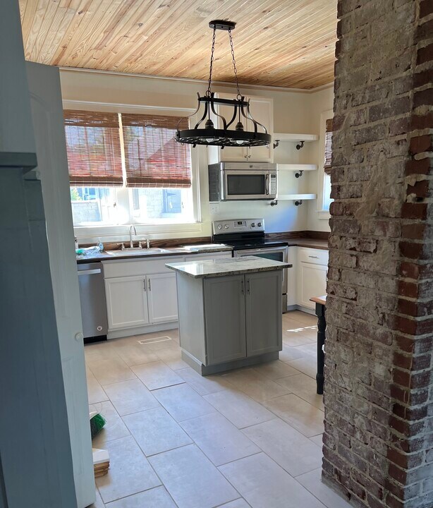 631 9th Ct S in Birmingham, AL - Building Photo