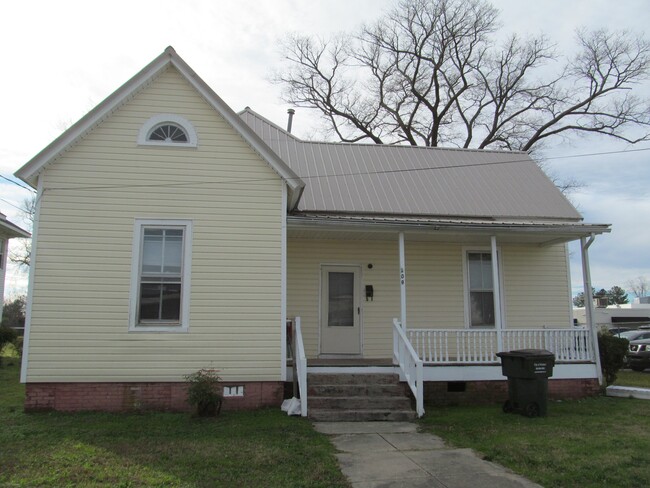 property at 209 E Caswell St