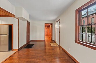 984 Los Angeles Ave NE in Atlanta, GA - Building Photo - Building Photo