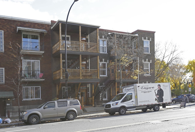 2658 Hochelaga in Montréal, QC - Building Photo - Building Photo