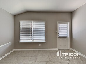 13037 Maestro Spark in San Antonio, TX - Building Photo - Building Photo