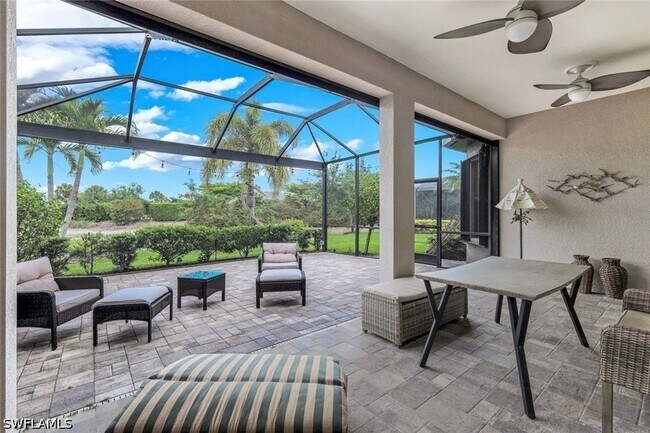 8527 Palacio Terrace N in Naples, FL - Building Photo - Building Photo