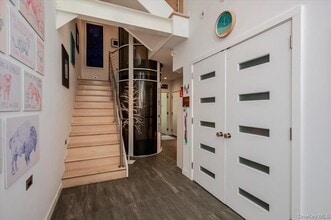 11 Michigan St in Long Beach, NY - Building Photo - Building Photo