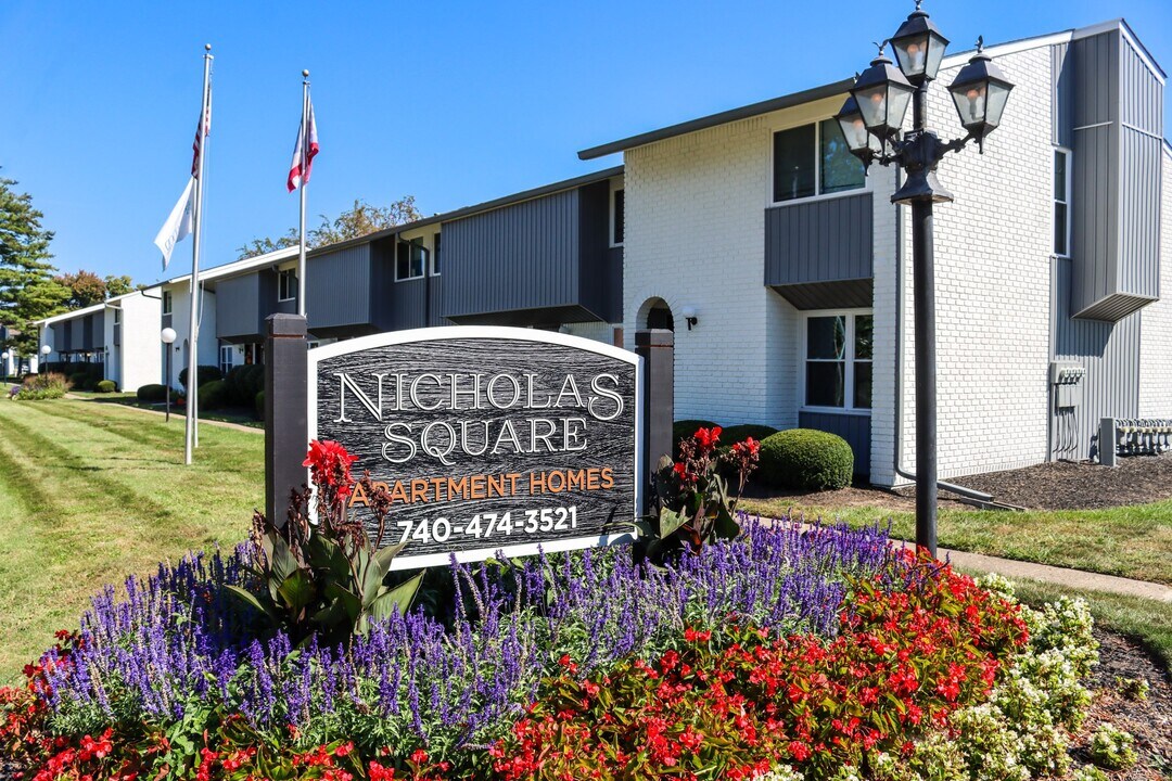 Nicholas Square in Circleville, OH - Foto de edificio