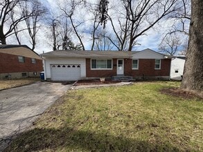 8126 Marilyn Ct in Berkeley, MO - Building Photo - Building Photo