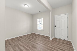 5613 Amelia Ln in Gastonia, NC - Building Photo - Building Photo