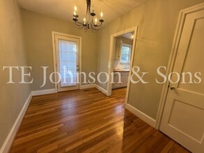 864 Fenimore St in Winston-Salem, NC - Building Photo - Building Photo