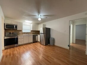 809 Glen Garden Dr in Fort Worth, TX - Building Photo - Building Photo