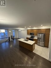 914 Alvarez Ln in Ottawa, ON - Building Photo - Building Photo