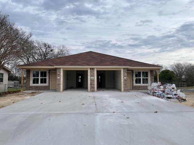 property at 815 Harley Dr