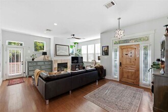 2128 Sage Creek Loop in Austin, TX - Building Photo - Building Photo