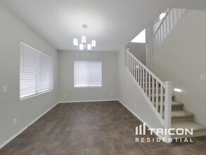 4930 E Del Rio Dr in Queen Creek, AZ - Building Photo - Building Photo