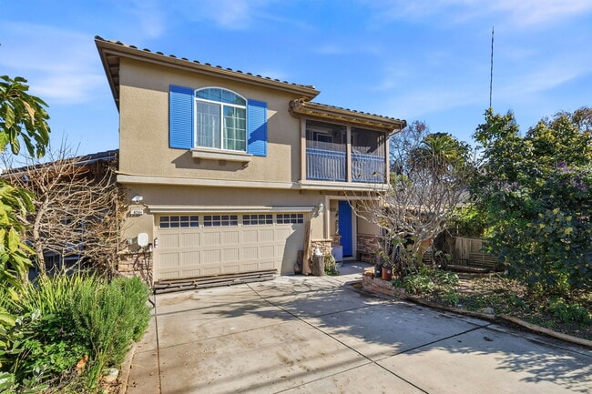 property at 820 Almar Ave