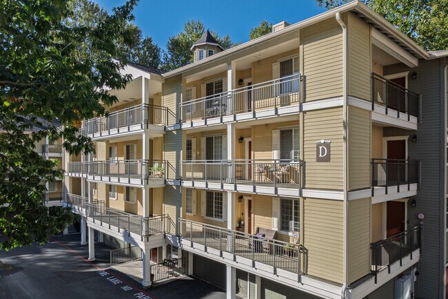 Williamsburg in Renton, WA - Building Photo - Building Photo