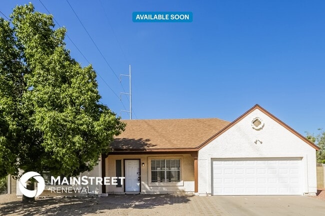 property at 1202 E Topeka Dr