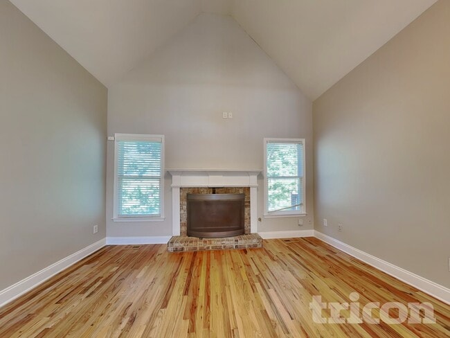 2205 Washington Dr in Douglasville, GA - Foto de edificio - Building Photo